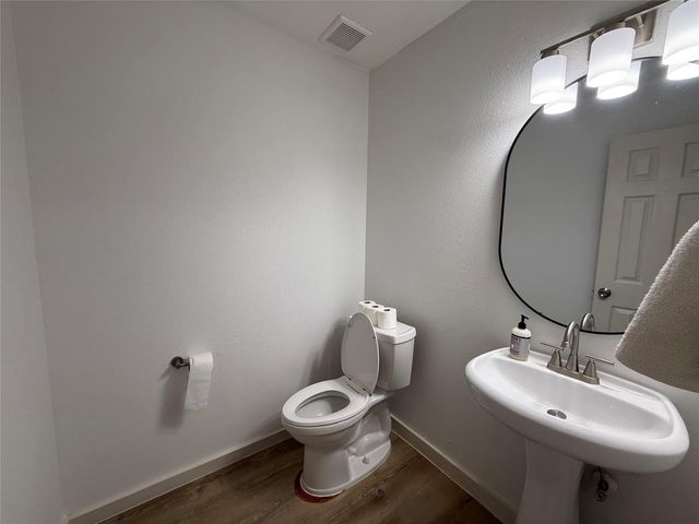 3114 Bolt Street, Houston, TX 77051