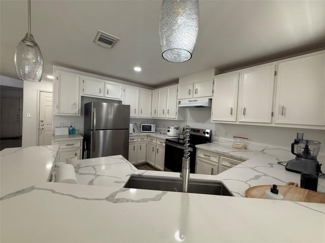 3114 Bolt Street, Houston, TX 77051