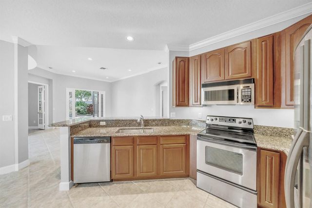 6581 Southport Drive, Boynton Beach, FL 33472