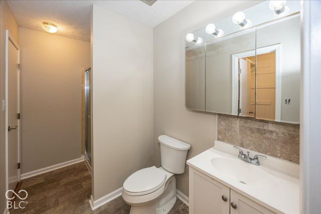 621 Kinzer Avenue, Carmel, IN 46032