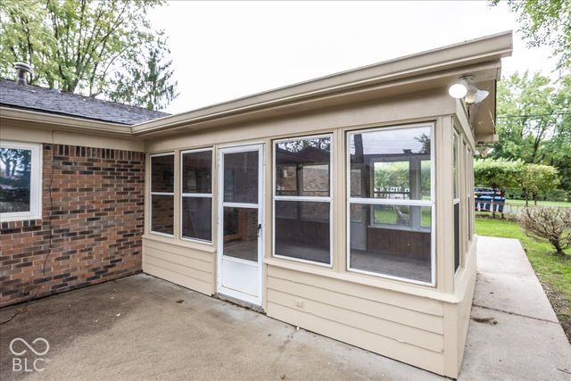 621 Kinzer Avenue, Carmel, IN 46032