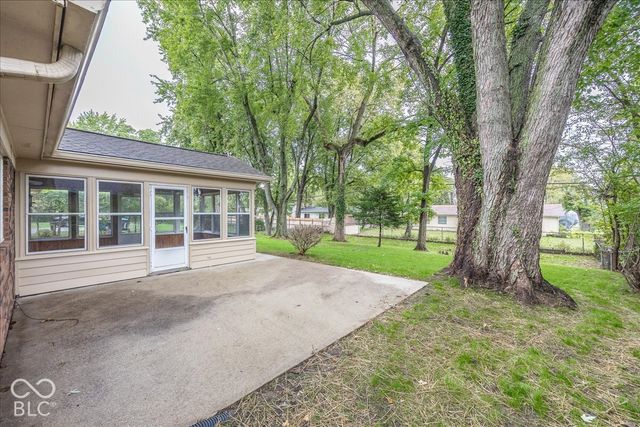 621 Kinzer Avenue, Carmel, IN 46032