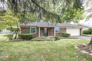 621 Kinzer Avenue, Carmel, IN 46032