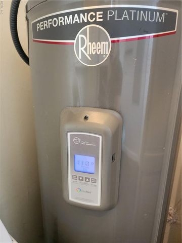 436 Dinwiddie St Apt 1, Portsmouth, VA 23704