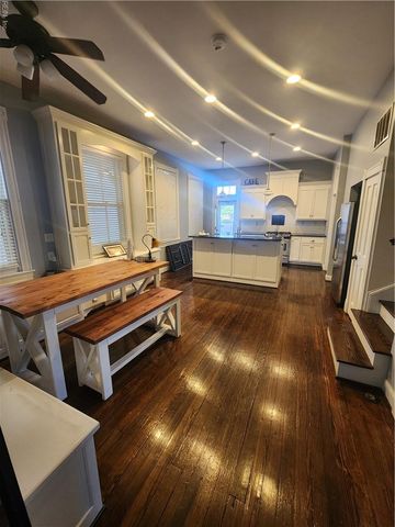 436 Dinwiddie St Apt 1, Portsmouth, VA 23704