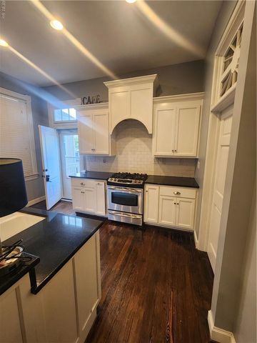 436 Dinwiddie St Apt 1, Portsmouth, VA 23704