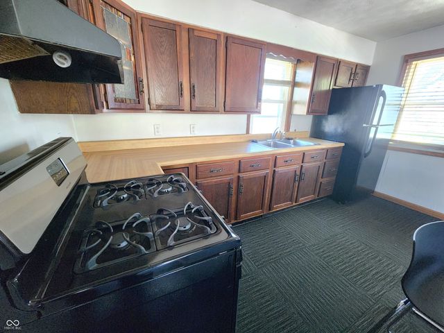 1434 E 31st Street, Anderson, IN 46016