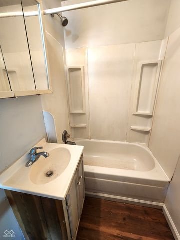 1434 E 31st Street, Anderson, IN 46016