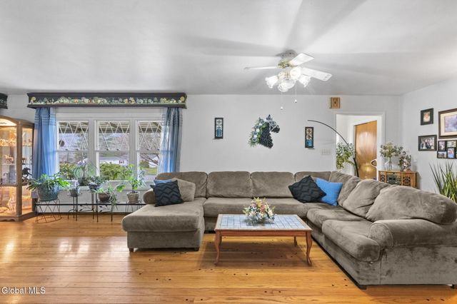 800 S Melcher Street, Johnstown, NY 12095