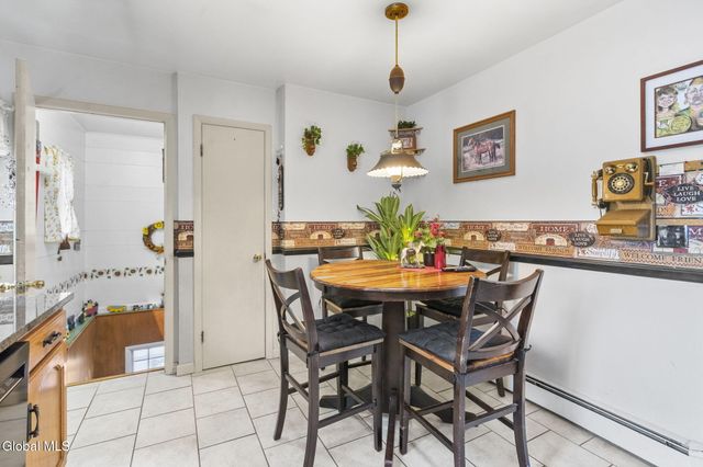 800 S Melcher Street, Johnstown, NY 12095