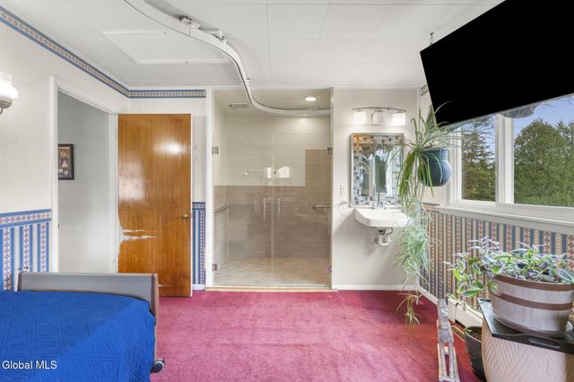 800 S Melcher Street, Johnstown, NY 12095