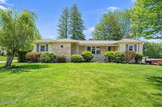 800 S Melcher Street, Johnstown, NY 12095