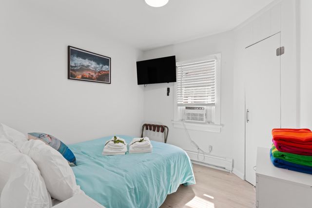 140 OCEAN AVE, Point Pleasant Beach, NJ 08742