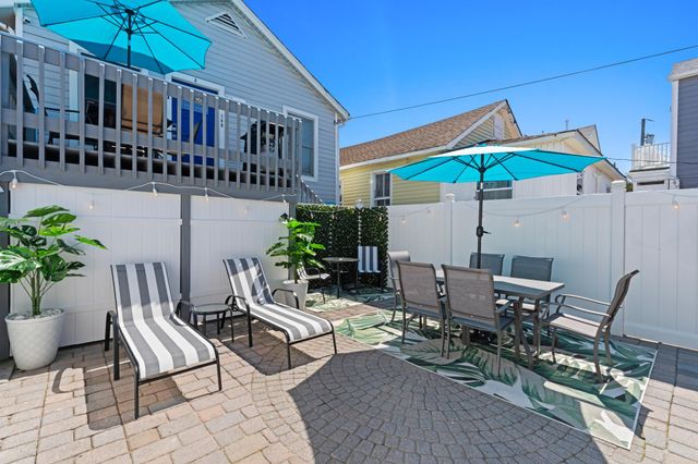 140 OCEAN AVE, Point Pleasant Beach, NJ 08742