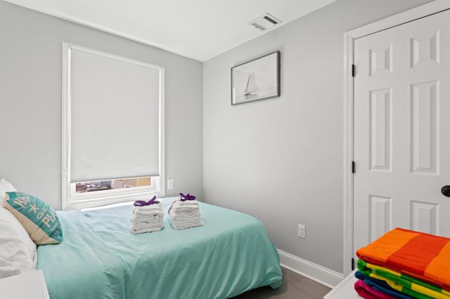 140 OCEAN AVE, Point Pleasant Beach, NJ 08742