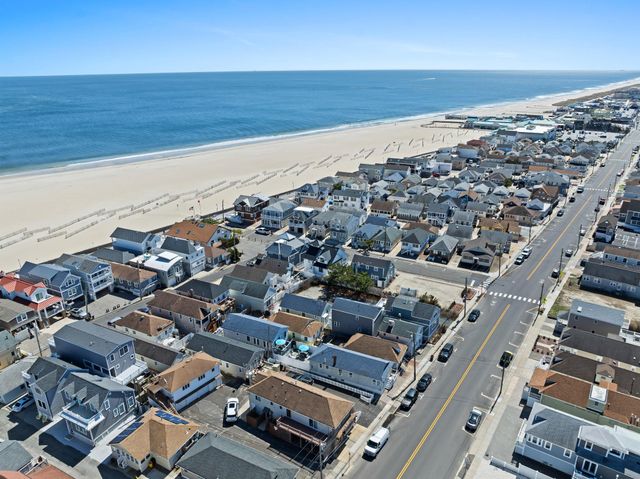 140 OCEAN AVE, Point Pleasant Beach, NJ 08742