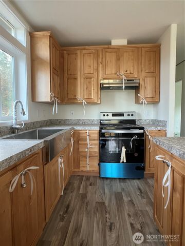 110 SE Alder Road, Shelton, WA 98584