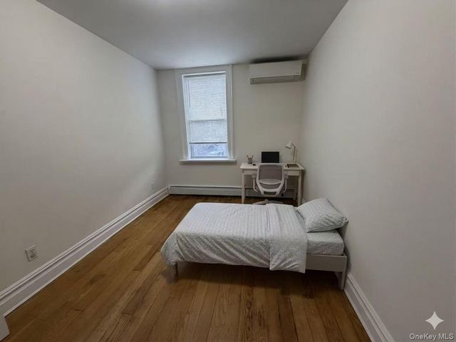 126-01 18TH Avenue, College Point, NY 11356