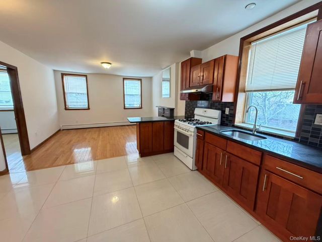 126-01 18TH Avenue, College Point, NY 11356