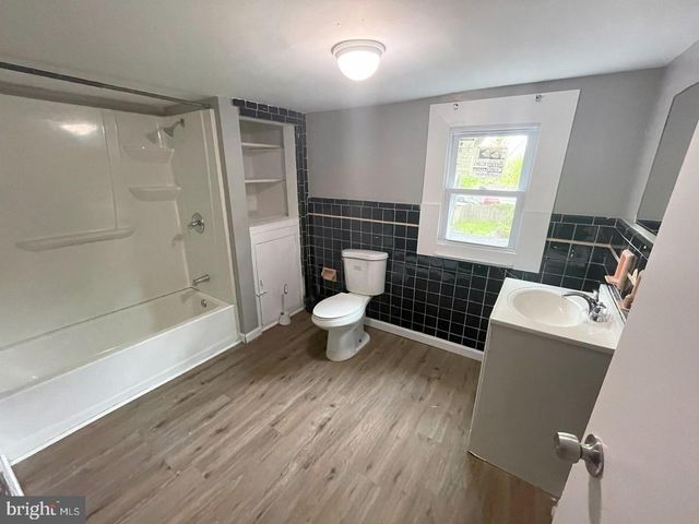 424 YORK ST, Burlington, NJ 08016