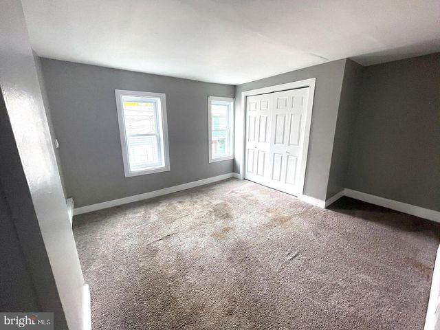 424 YORK ST, Burlington, NJ 08016