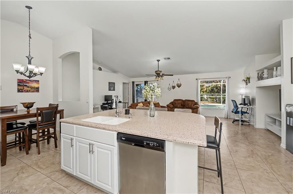 Image 11 of property listing at 3818 SW 6th PL, Cape Coral, FL 33914