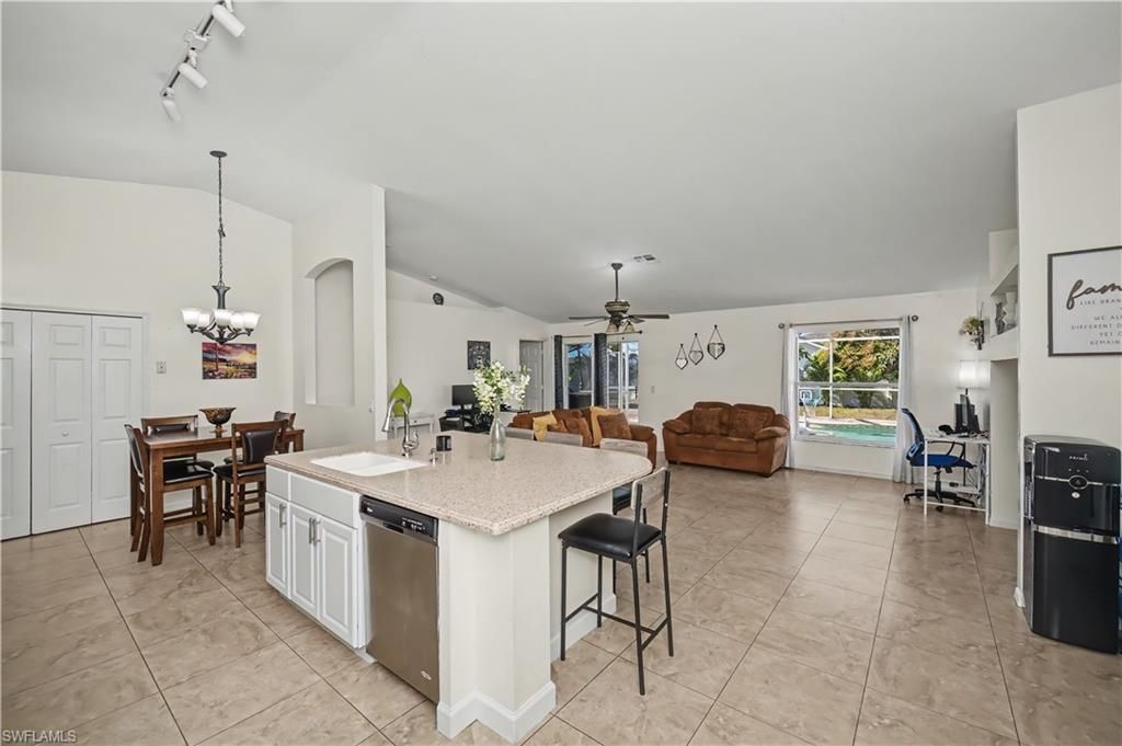 Image 13 of property listing at 3818 SW 6th PL, Cape Coral, FL 33914