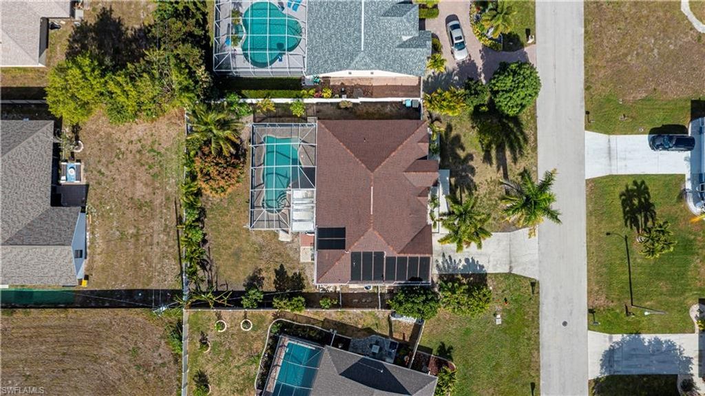 Image 31 of property listing at 3818 SW 6th PL, Cape Coral, FL 33914