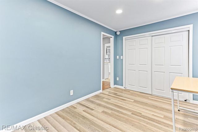 217 Endwell Street, Novi, MI 48377