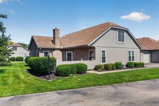 2276 Willowside Lane, Grove City, OH 43123
