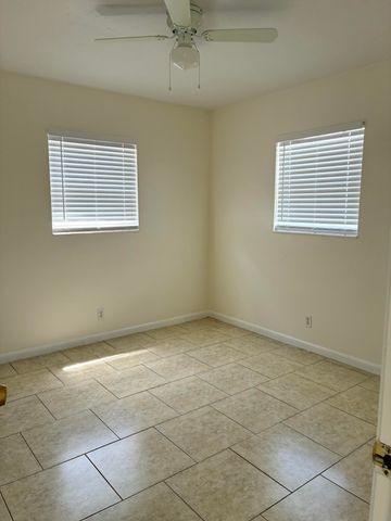 1142 GARNETT Street, Lantana, FL 33462