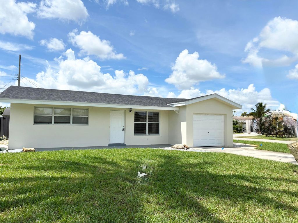 1142 GARNETT Street, Lantana, FL 33462