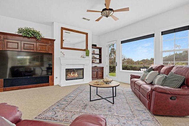 4318 Philbrook Sq, San Diego, CA 92130