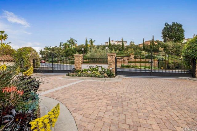 4318 Philbrook Sq, San Diego, CA 92130