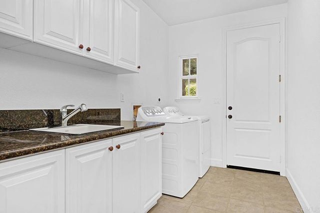 4318 Philbrook Sq, San Diego, CA 92130