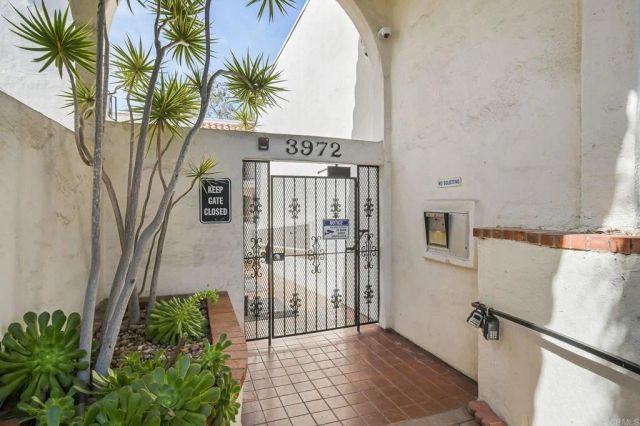 3972 Jackdaw Street 211, San Diego, CA 92103