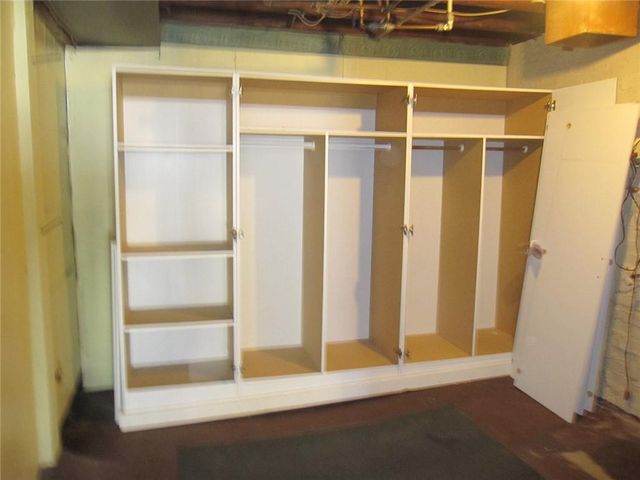 513 N Noyes Boulevard, St Joseph, MO 64501