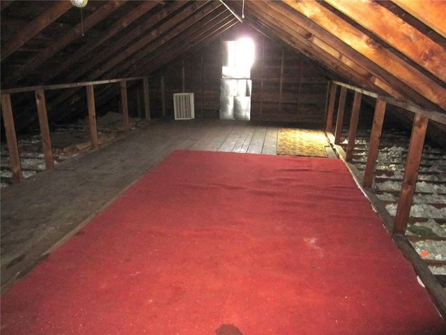 513 N Noyes Boulevard, St Joseph, MO 64501