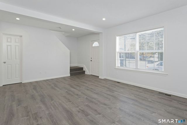 377 Hope Street Front, Stamford, CT 06906