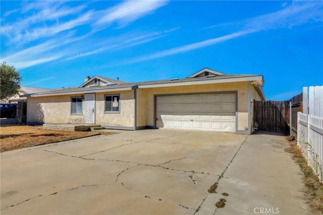 213 Cavendish Drive, Hemet, CA 92545
