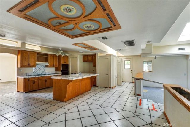213 Cavendish Drive, Hemet, CA 92545