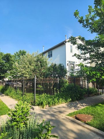 2027 N Sawyer Avenue, Chicago, IL 60647