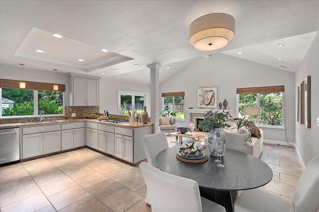 113 Mojonera Court, Los Gatos, CA 95032