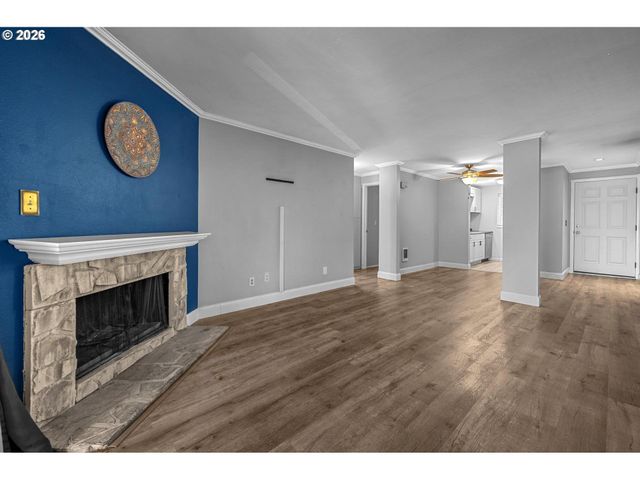 12638 Nw BARNES Rd 11, Portland, OR 97229
