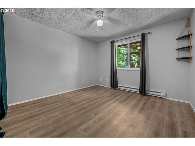 12638 Nw BARNES Rd 11, Portland, OR 97229