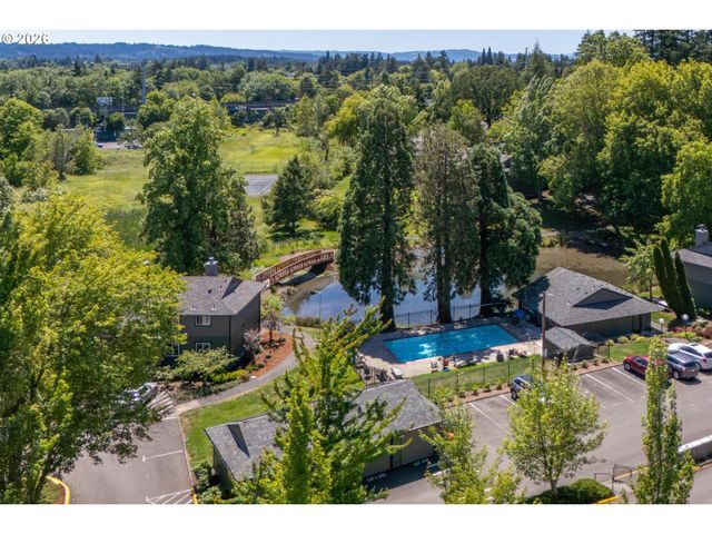 12638 Nw BARNES Rd 11, Portland, OR 97229