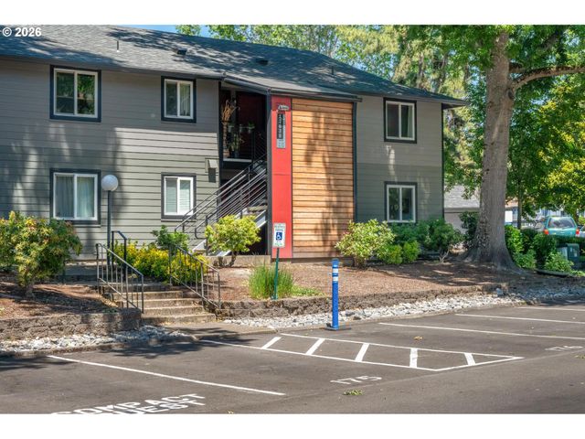 12638 Nw BARNES Rd 11, Portland, OR 97229