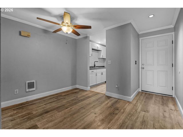 12638 Nw BARNES Rd 11, Portland, OR 97229