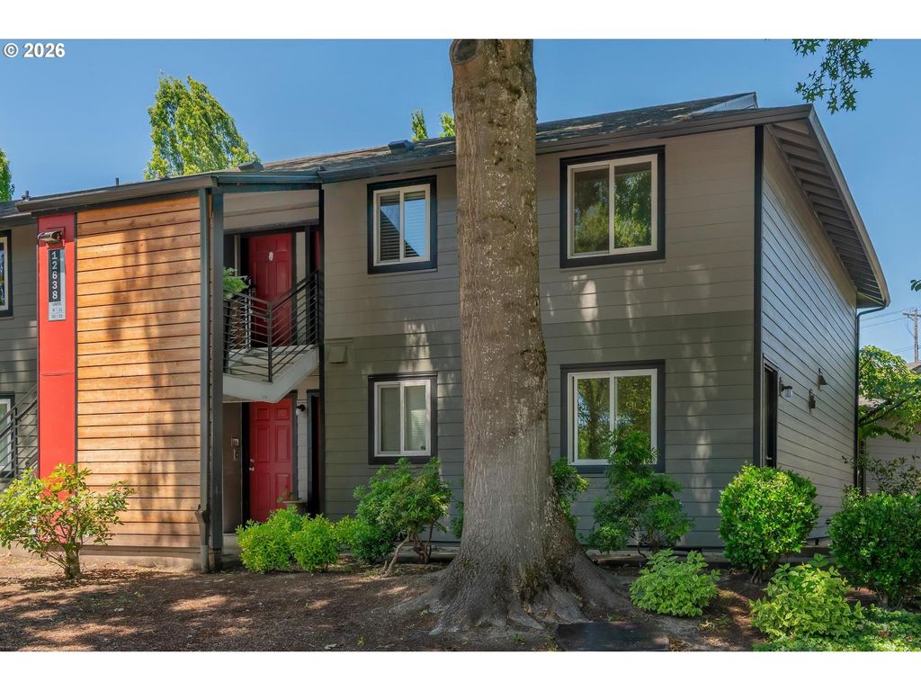 12638 Nw BARNES Rd 11, Portland, OR 97229