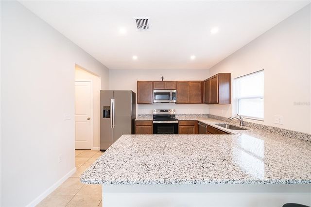 1221 LEXINGTON LANE, Haines City, FL 33844
